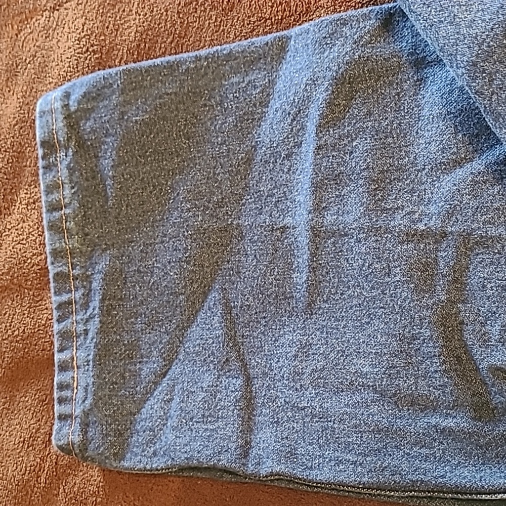 NWOT Wrangler jeans - Picture 3 of 4